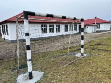 scoala_izvoru_bacau_dupa_5