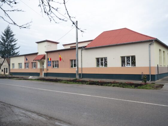 scoala_gradinita_zauan_comuna_ip_dupa_