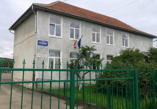 scoala_primara_din_satul_luncsoara_bihor_inainte_2