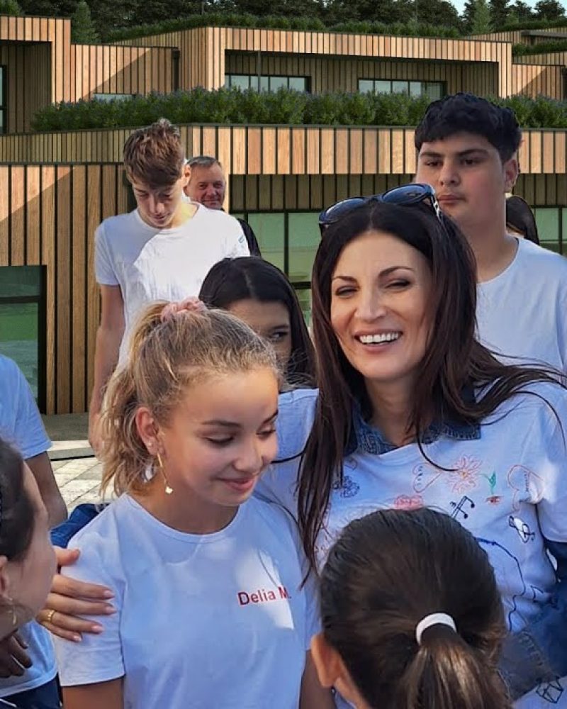 Ioana Ginghina grup - poza de ce sa te implici